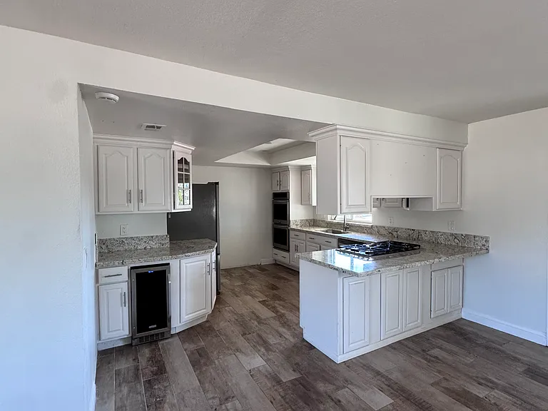 2625 Three Bar Ln — Photo 3