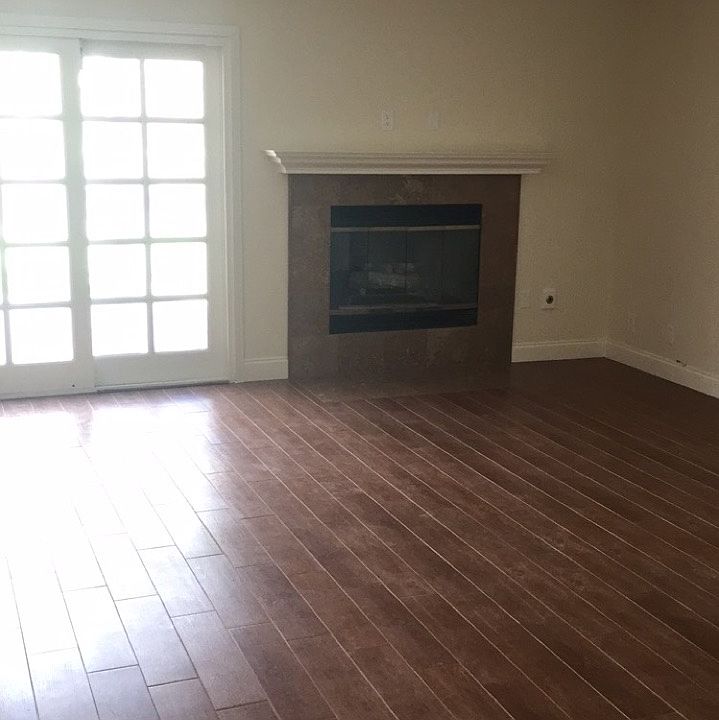 1st image of 3105 Apache Cir