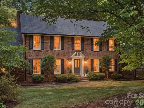 5138 Panhandle Cir, Matthews, NC 28104