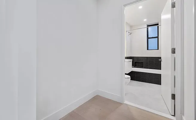 Rented by Abode Residential LLC | media 9