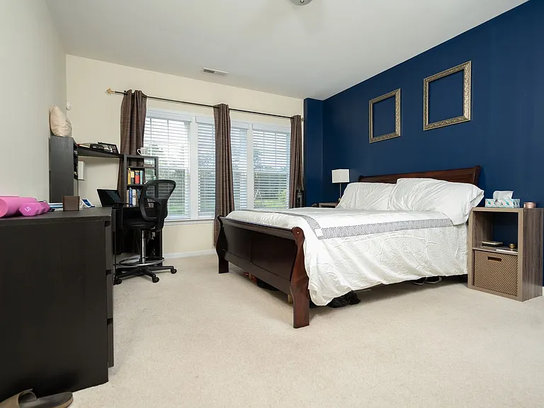 1606 Morehead Hill Ct — Photo 23