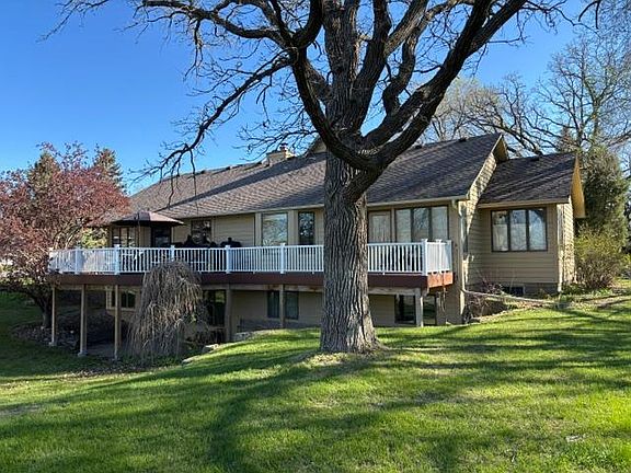 2nd image of 1206 Riverview Ct