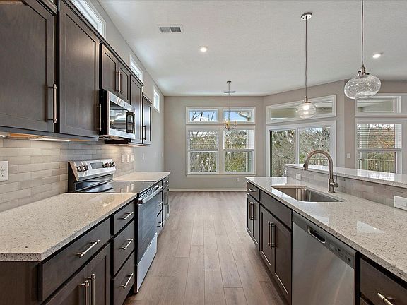 3rd image of 7690 Devonshire Dr #35-301