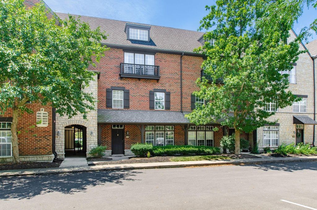 Real estate listing image