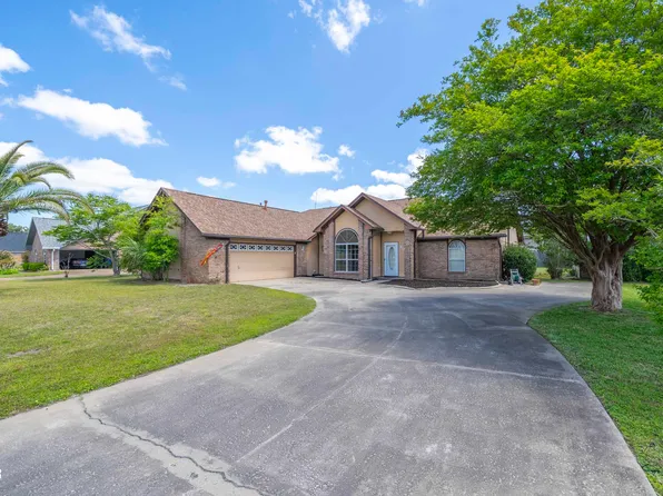 405 Shadecrest Dr, Panama City, FL 32404