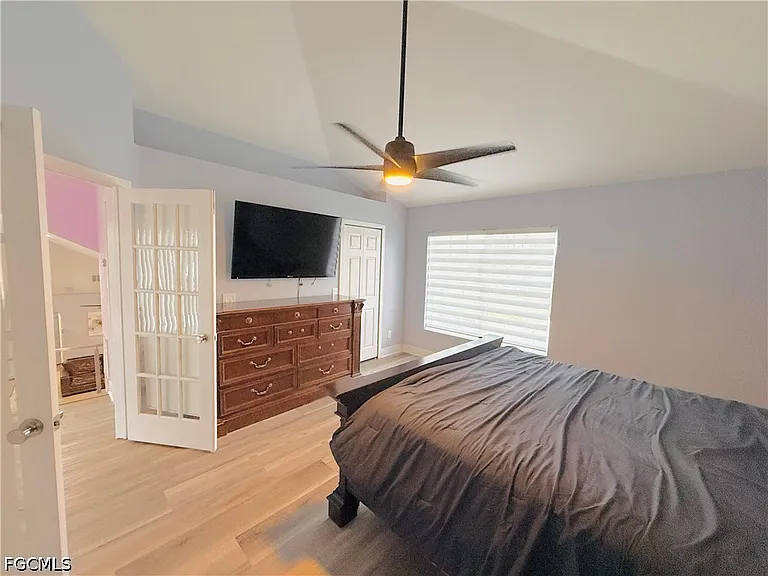 827 SW 24th St — Photo 14