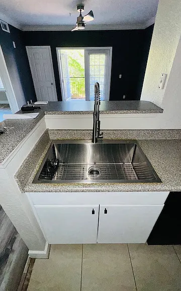 206 E South St #3032 — Photo 7