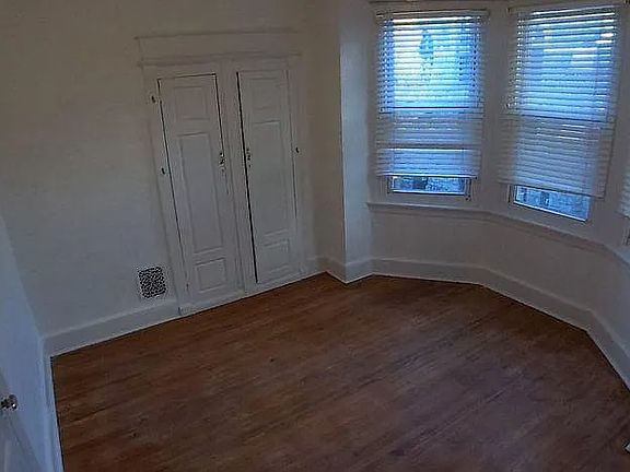 5th image of 5111 Delancey St