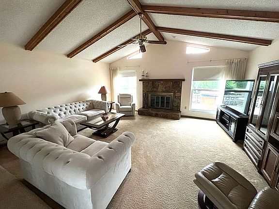 2nd image of 214 Dunbridge Dr
