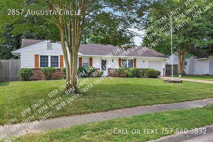 Charming Virginia Beach Home — Photo 2