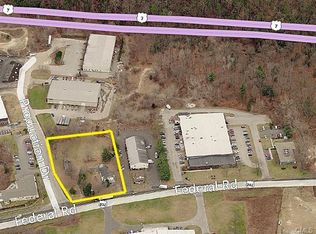 984 Federal Rd, Brookfield, CT 06804