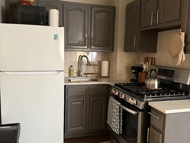 725 Fairmount Pl #3 — Photo 6