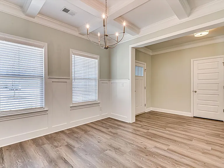 705 Navan Ln — Photo 22