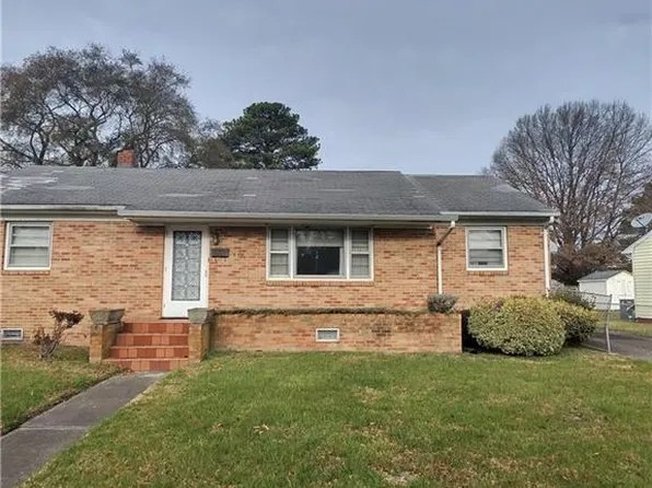 504 Eisenhower Cir, Portsmouth, VA 23701