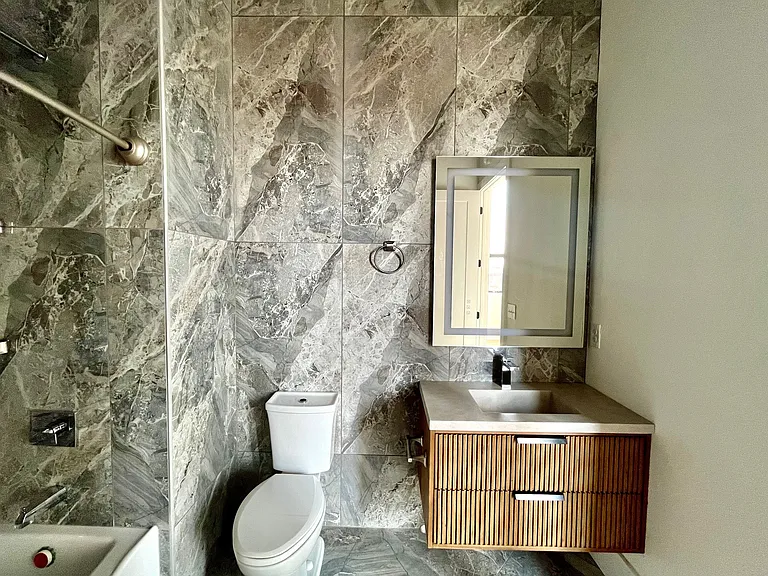 251 Pearl St #307 — Photo 21