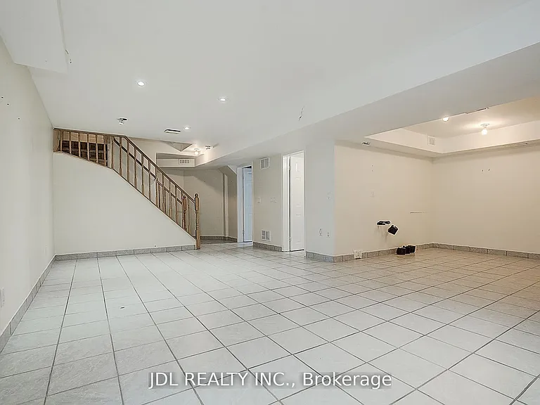 47 Millcliff Cir — Photo 32