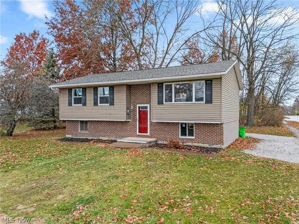 1927 Case St, Twinsburg, OH 44087