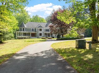 12 Kennedy Ln, Acton, MA 01720