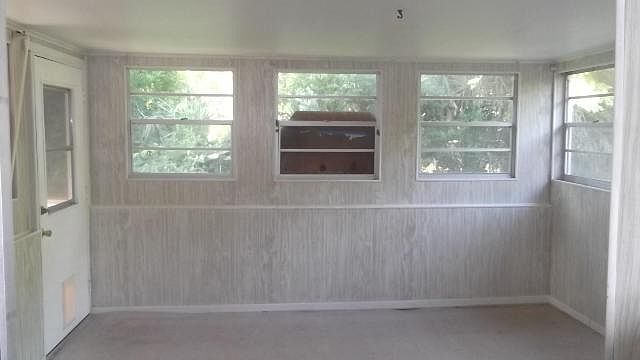 1st image of 1044 NW Eadie St