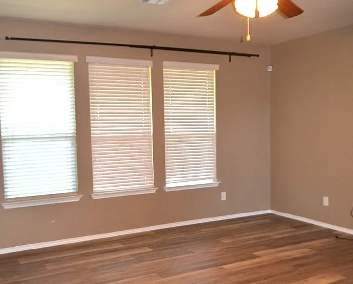 2108 Terry Dr — Photo 9