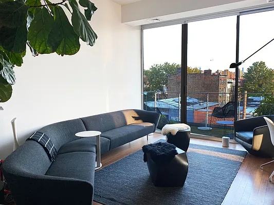 Rented by Compass | media 22