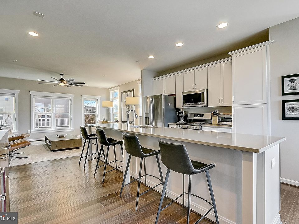 1st image of 163 Lejeune Way