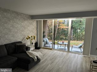 1556 Northgate Sq APT 1B, Reston, VA 20190