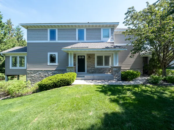15523 Lilac Dr, Eden Prairie, MN 55347