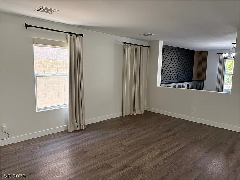 1141 Cathedral Ridge St — Photo 6