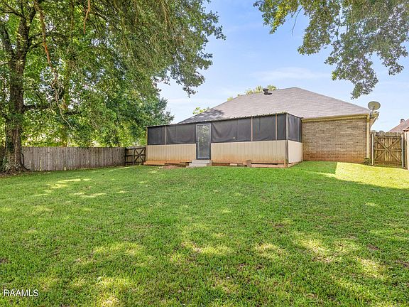 5th image of 119 Kingswood Dr