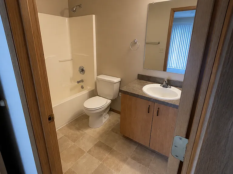 319 W Pawnee Ln #A — Photo 14
