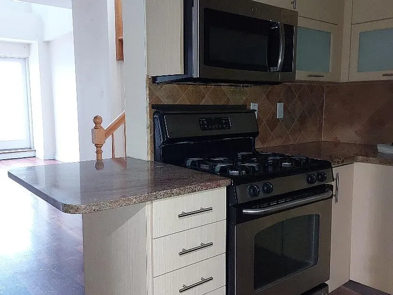 2388 Ocean Ave — Photo 6