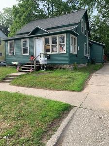 923 W Southern Ave, Muskegon, MI, 49441