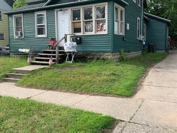 923 W Southern Ave, Muskegon, MI 49441