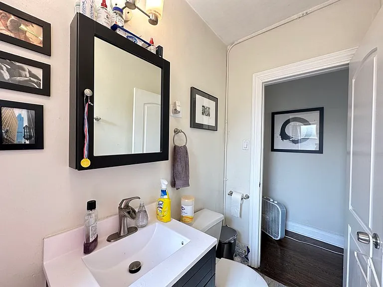 1415 W Hutchinson St #4 — Photo 19