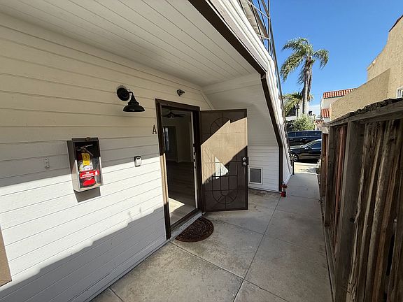 4th image of 127 Saint Joseph Ave #A