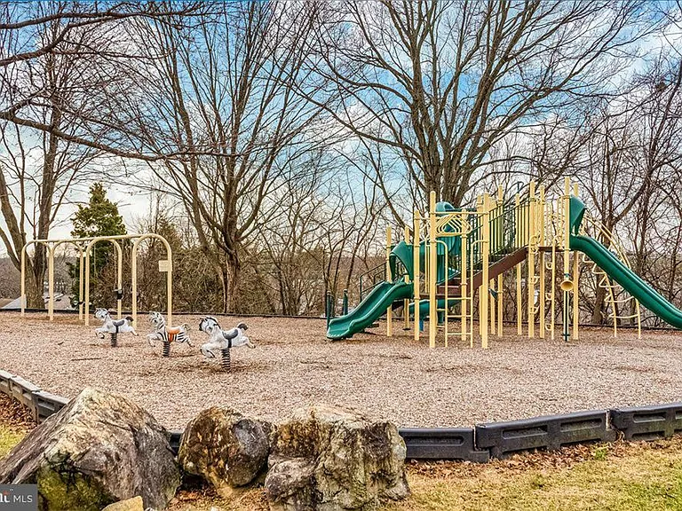63 Timber Rock Rd — Photo 48