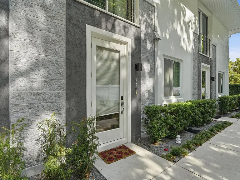 440 W Swoope Ave — Photo 35