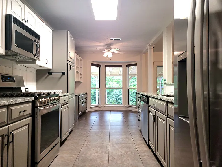 912 N Dove Rd — Photo 6