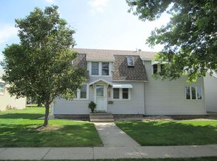 2215 14th Ave, Kearney, NE 68845