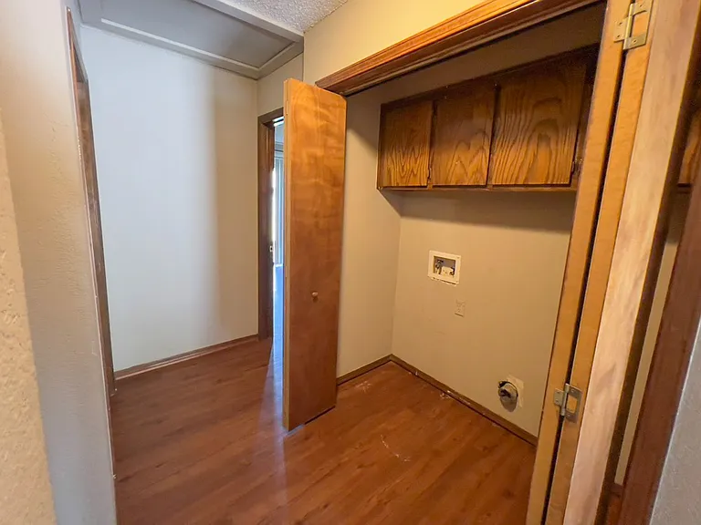 1303 N Fretz Ave — Photo 12