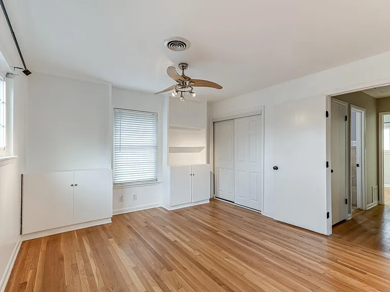 555 Patricia Dr — Photo 27
