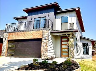 2705 Gooch St, Dallas, TX 75241