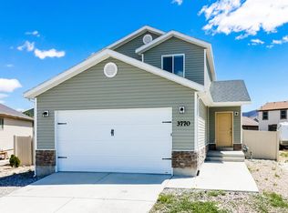 3770 N Downwater St, Eagle Mountain, UT 84005