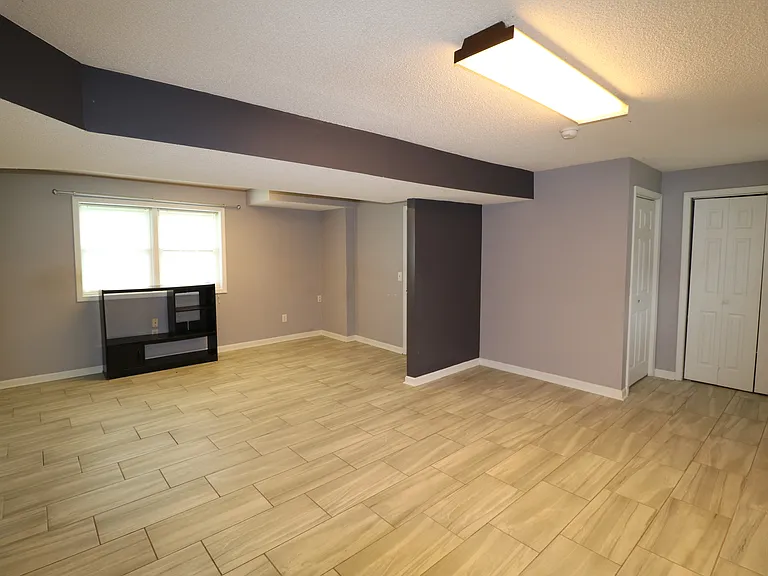 120 Sunnybrook Ct — Photo 17