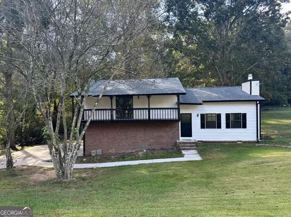 1267 Country Lane Dr NE, Conyers, GA 30012