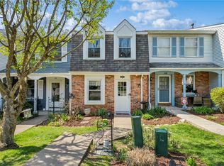 42 Shadow Dr, Pittsburgh, PA 15227