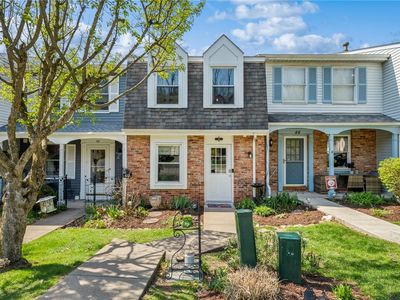 42 Shadow Dr, Pittsburgh, PA, 15227