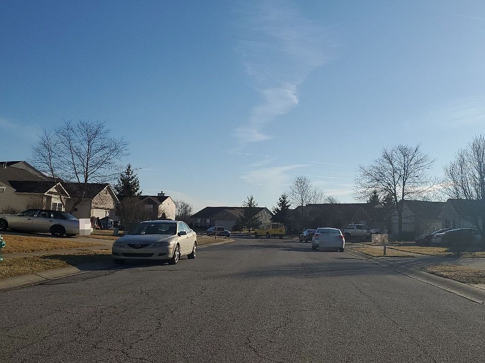 2nd image of 9726 Treyburn Green Way