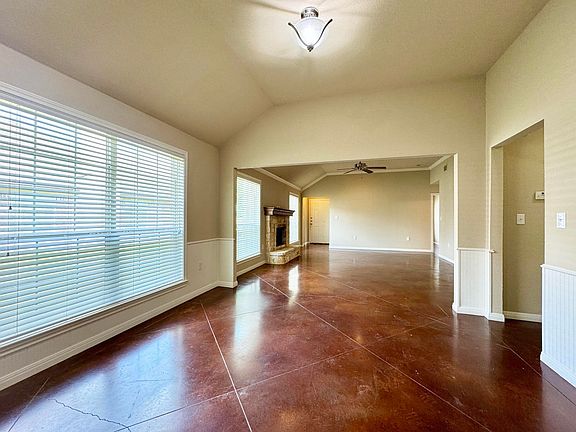 5th image of 9800B Salem Way